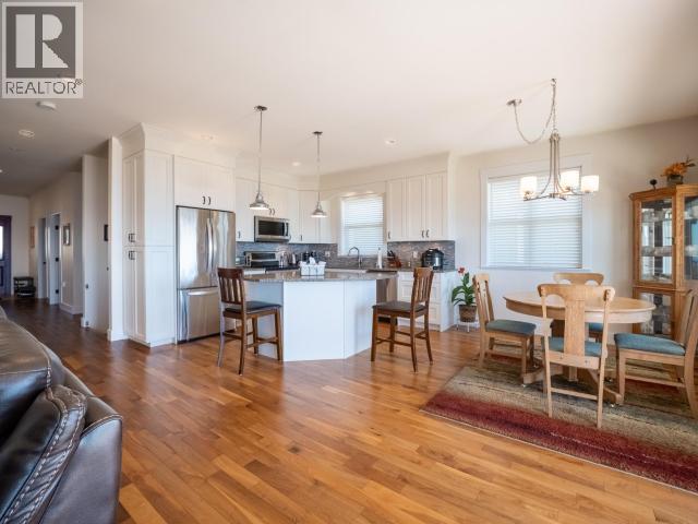 5423 Hemlock Street, Powell River, British Columbia  V8A 0T7 - Photo 10 - 20018