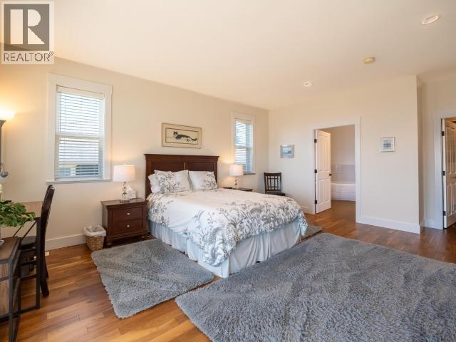 5423 Hemlock Street, Powell River, British Columbia  V8A 0T7 - Photo 16 - 20018