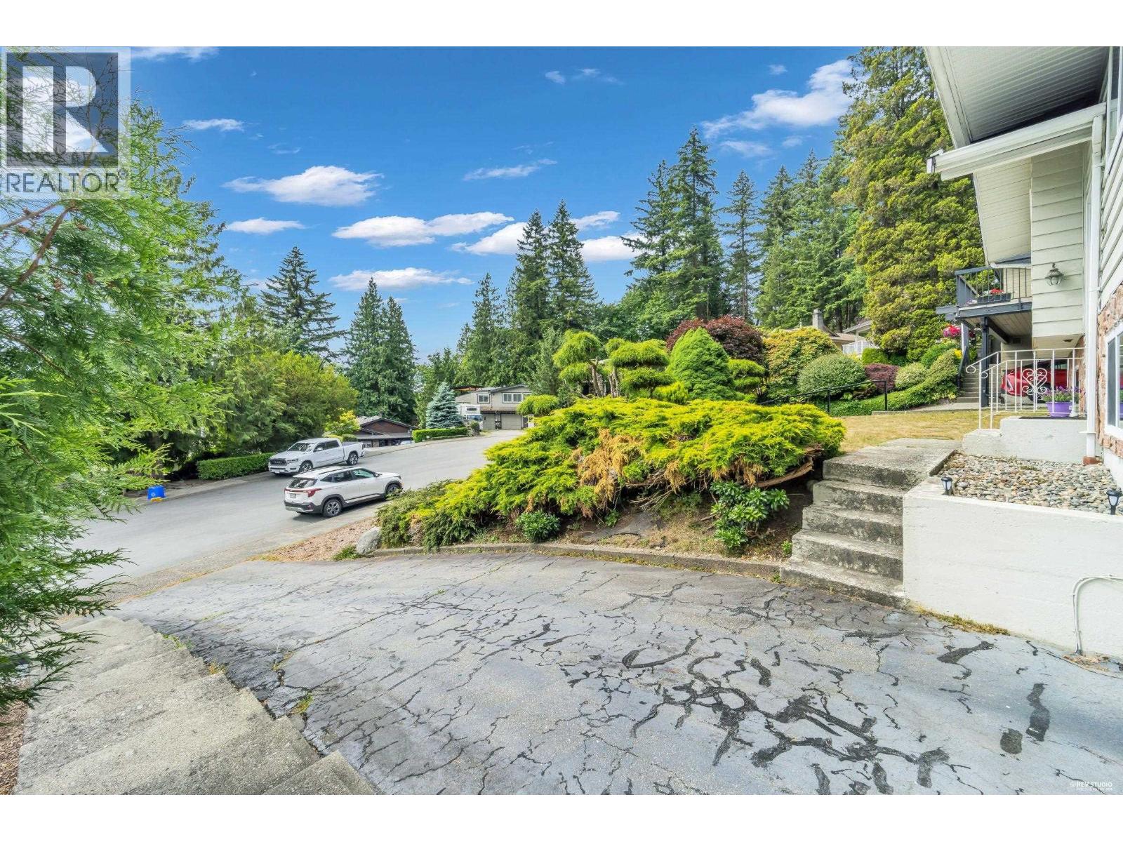 2519 Penshurst Court, Coquitlam, British Columbia  V3K 5S2 - Photo 31 - R3131739
