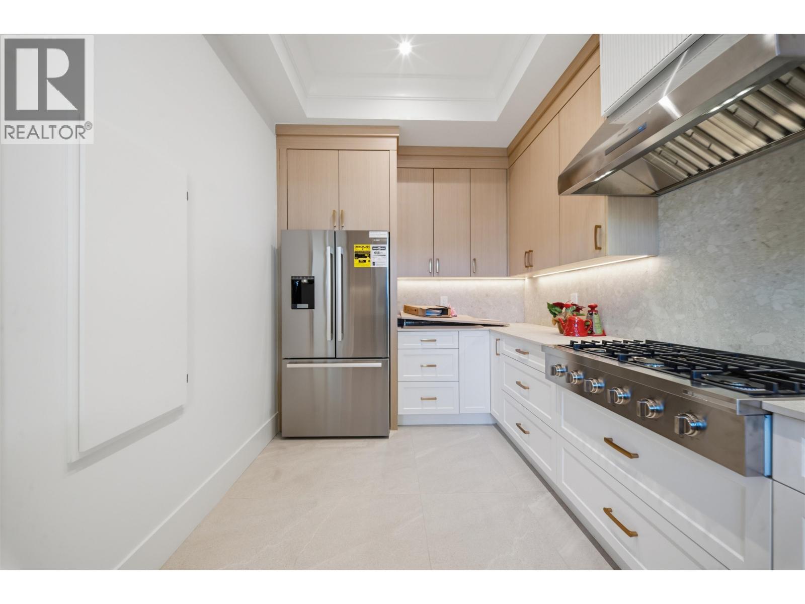 8160 Fairlane Road, Richmond, British Columbia  V7C 1Y4 - Photo 20 - R3139329