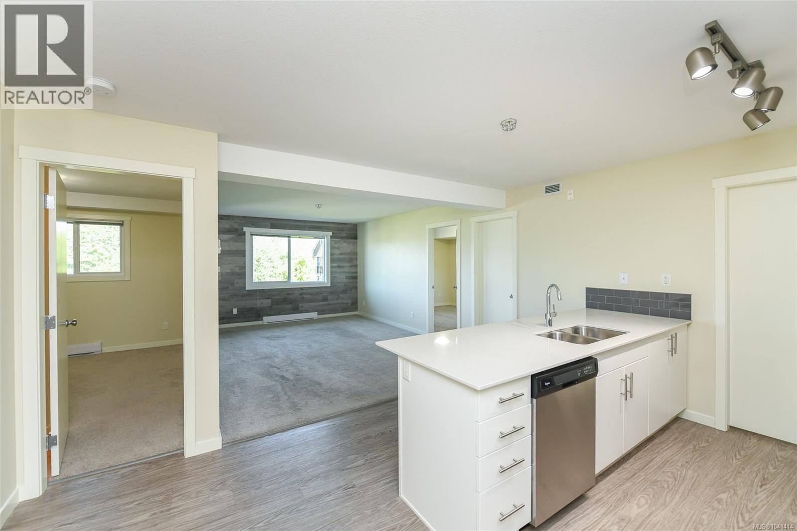 415 1944 Riverside Lane, Courtenay, British Columbia  V9N 0E5 - Photo 13 - 1041414
