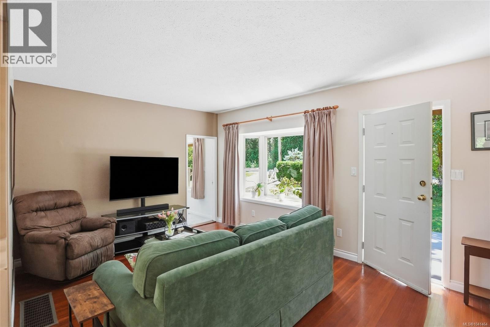 1559 Matterson Rd, Errington, British Columbia  V0R 1V0 - Photo 16 - 1041464