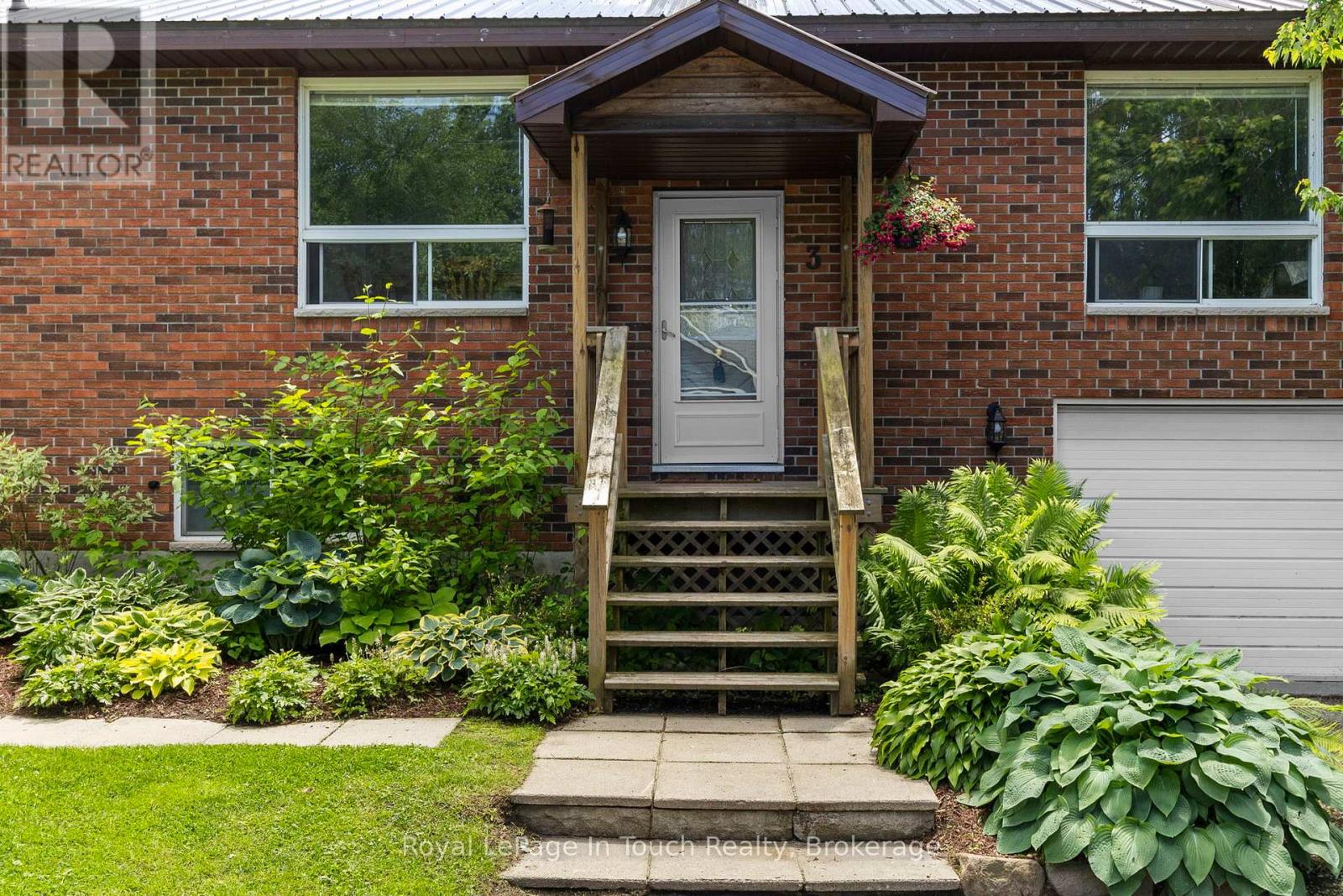 3 Lynch Street, Severn, Ontario  L0K 1E0 - Photo 40 - S13440048