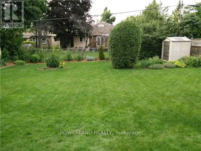 Unit B - 46 Transwell Avenue, Toronto, Ontario  M2R 2J8 - Photo 9 - C13488152