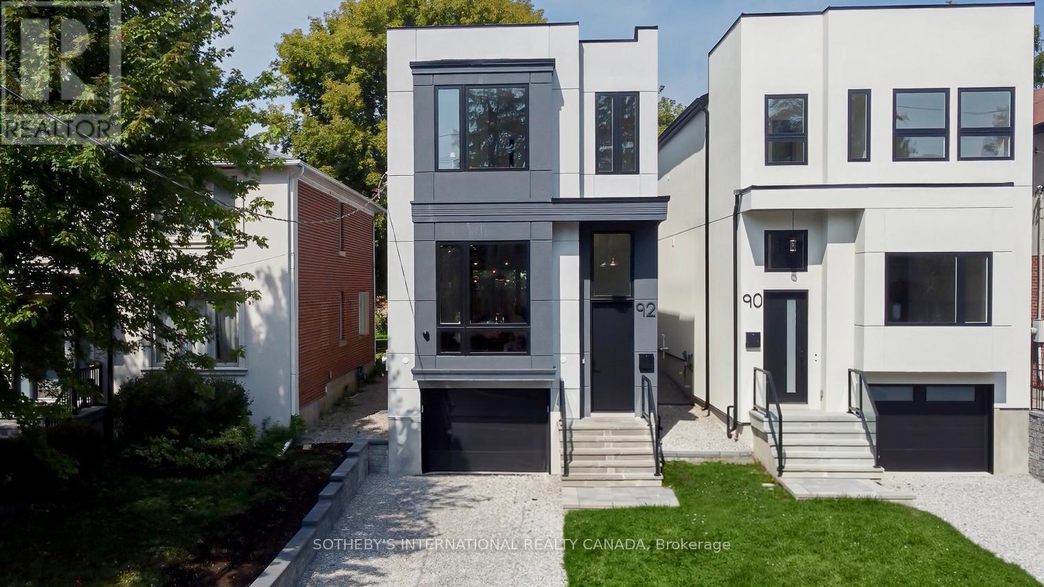 92 JOHNSTON AVENUE, Toronto, Ontario
