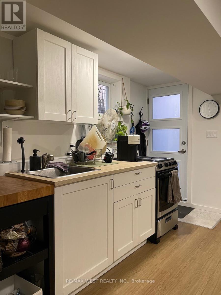 Basement - 76 Bellwoods Avenue, Toronto, Ontario  M6J 2P4 - Photo 10 - C13488832