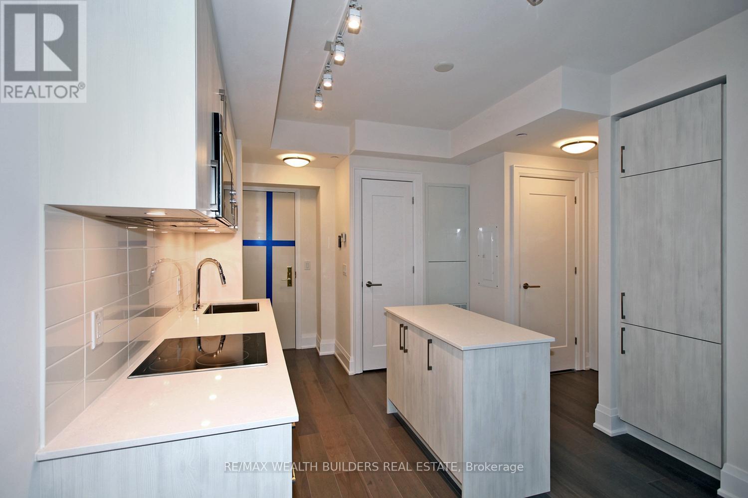 905 - 88 Cumberland Street, Toronto, Ontario  M5R 1A3 - Photo 11 - C13488932