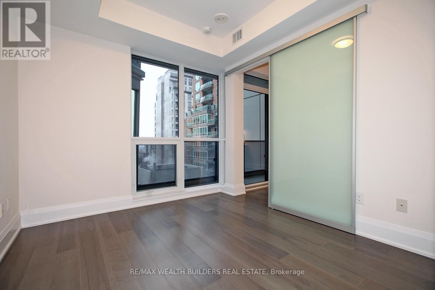 905 - 88 Cumberland Street, Toronto, Ontario  M5R 1A3 - Photo 13 - C13488932