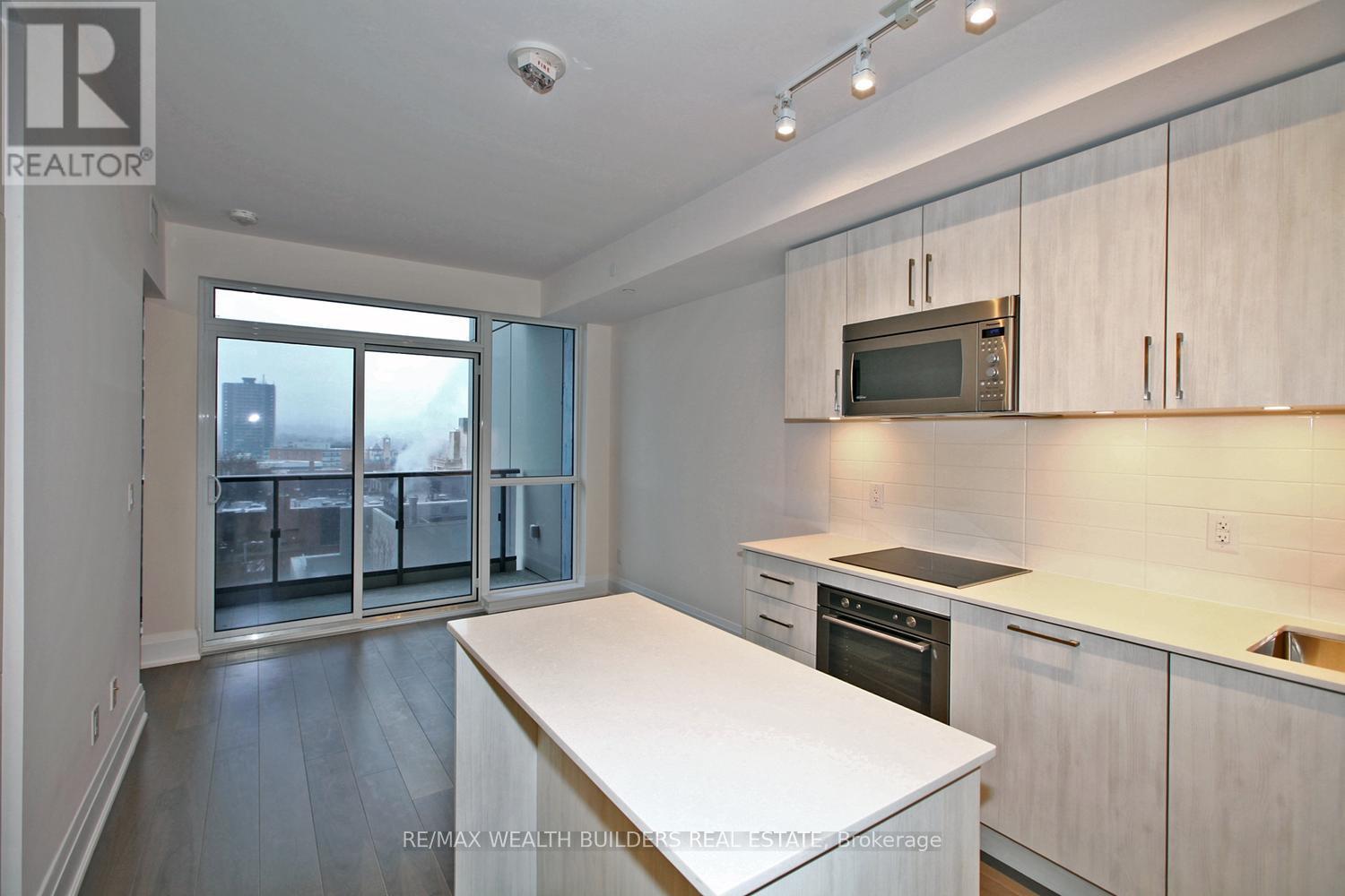905 - 88 Cumberland Street, Toronto, Ontario  M5R 1A3 - Photo 2 - C13488932
