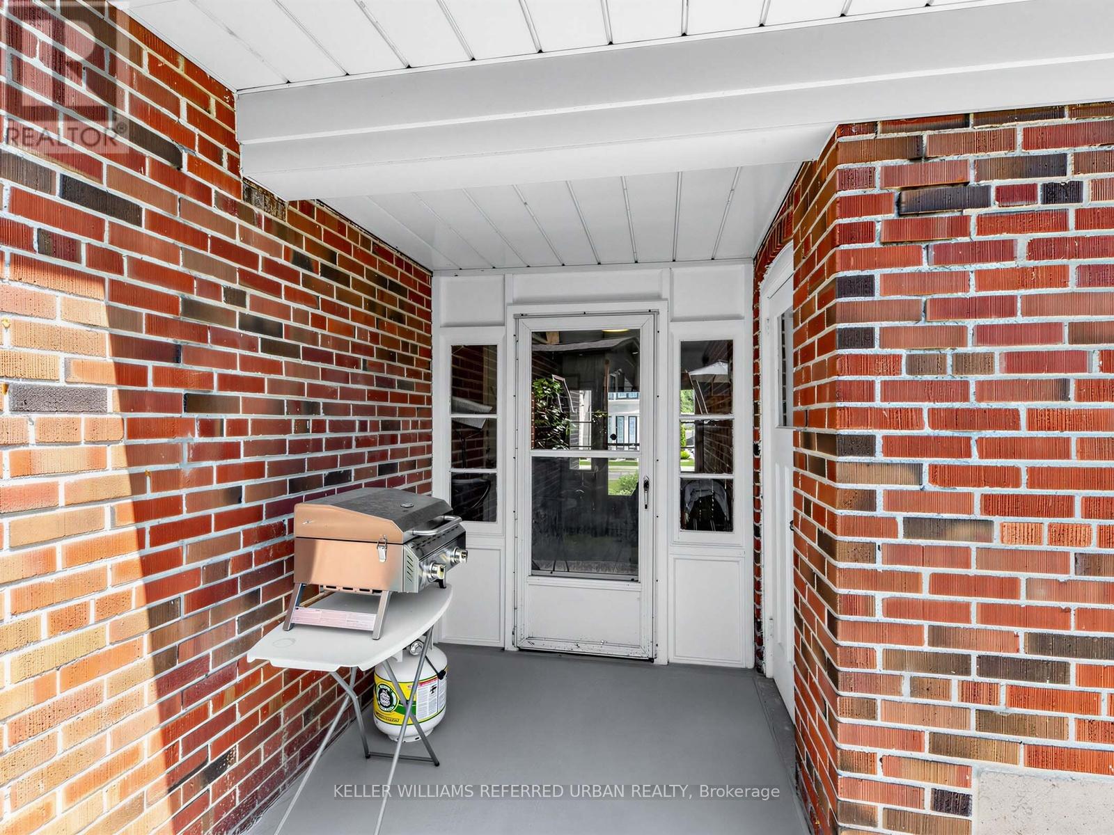 73 Prince Charles Drive, Toronto, Ontario  M6A 2H4 - Photo 32 - C13488958