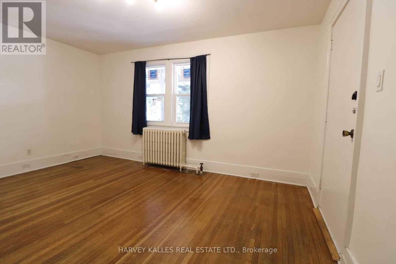 Main - 6 Poplar Plains Crescent, Toronto, Ontario  M4V 1E8 - Photo 19 - C13489014