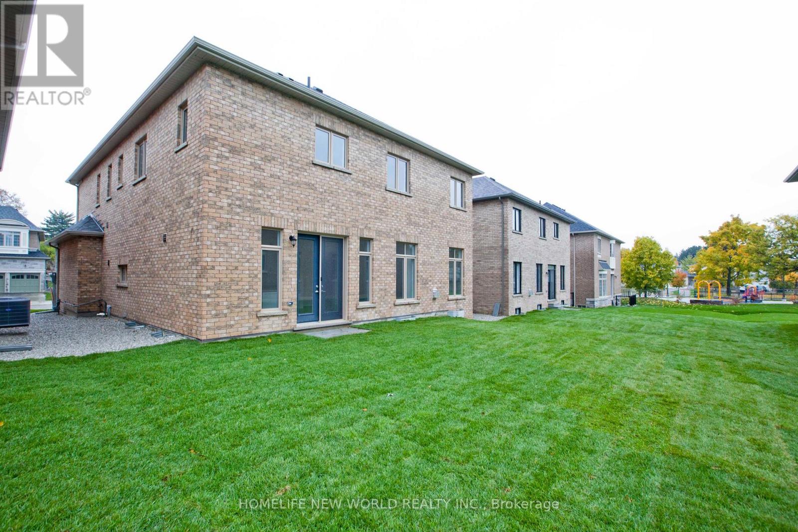 11 Queen Magdalene Place, Toronto (Hillcrest Village), Ontario  M2H 0A6 - Photo 31 - C13489184