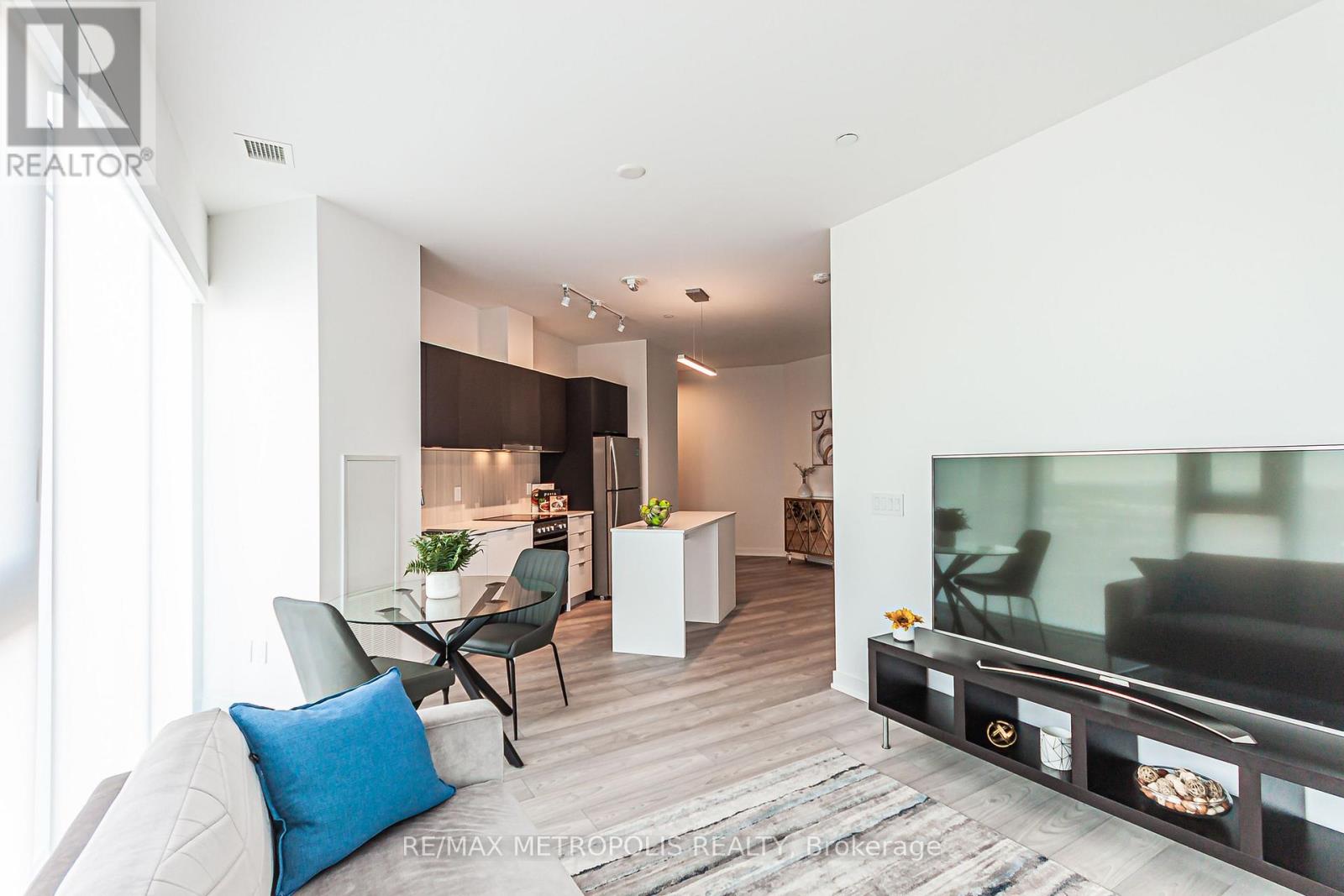1005 - 8 Tippett Rd, Toronto, Ontario  M3H 0E7 - Photo 22 - C13489222