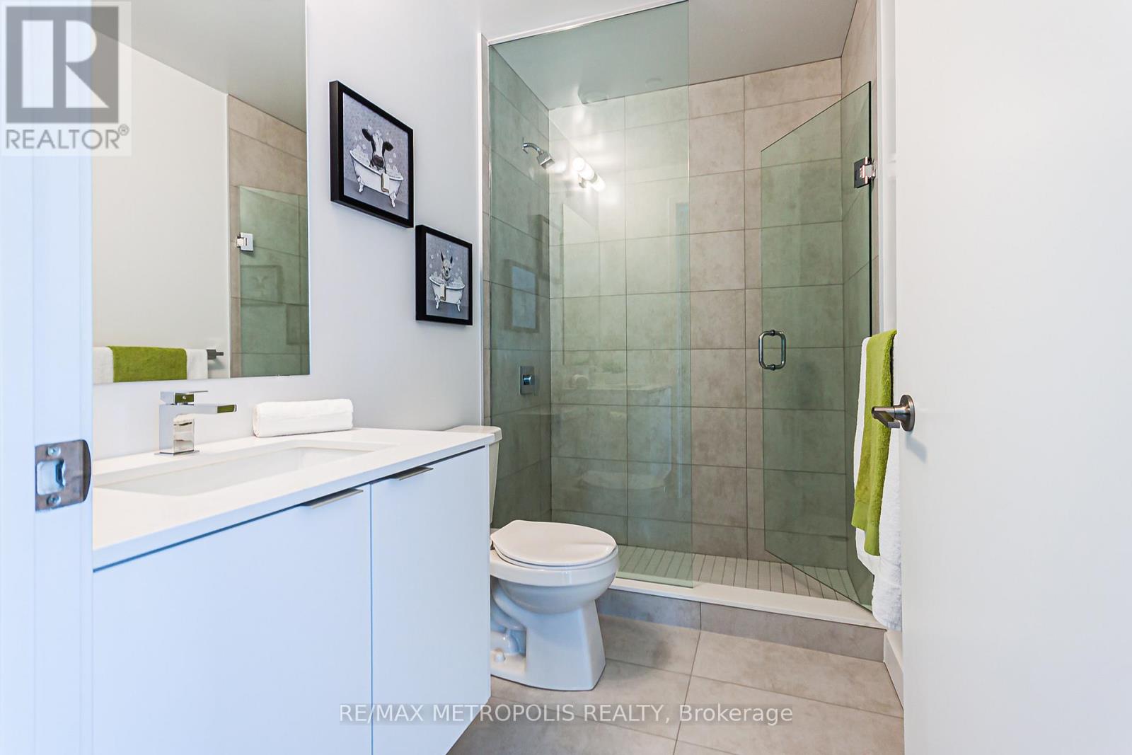 1005 - 8 Tippett Rd, Toronto, Ontario  M3H 0E7 - Photo 32 - C13489222