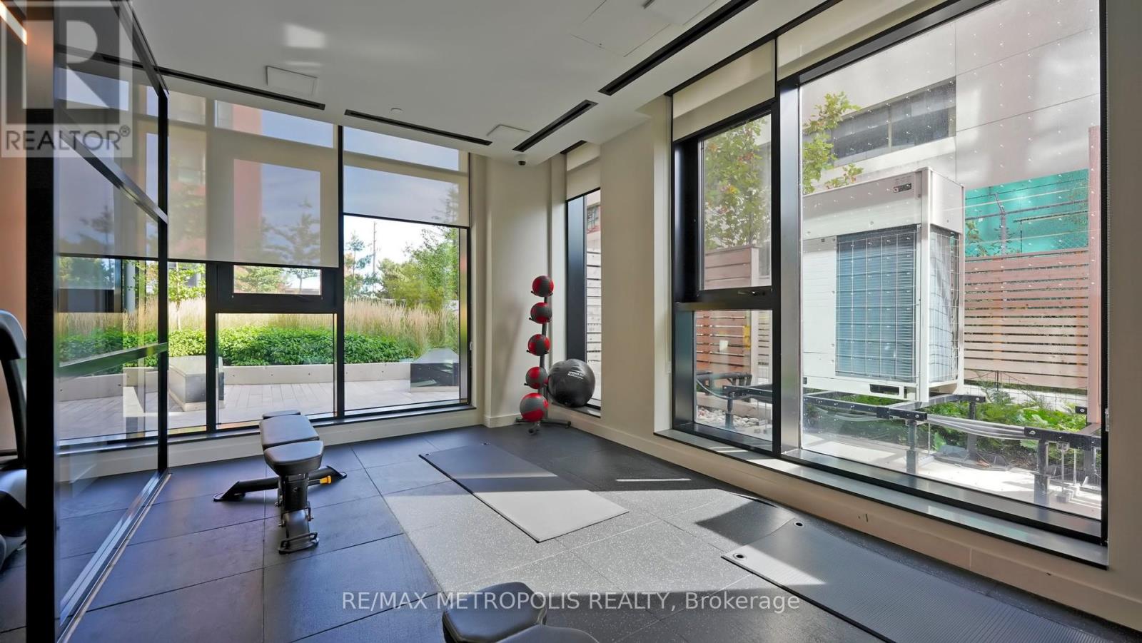 1005 - 8 Tippett Rd, Toronto, Ontario  M3H 0E7 - Photo 42 - C13489222