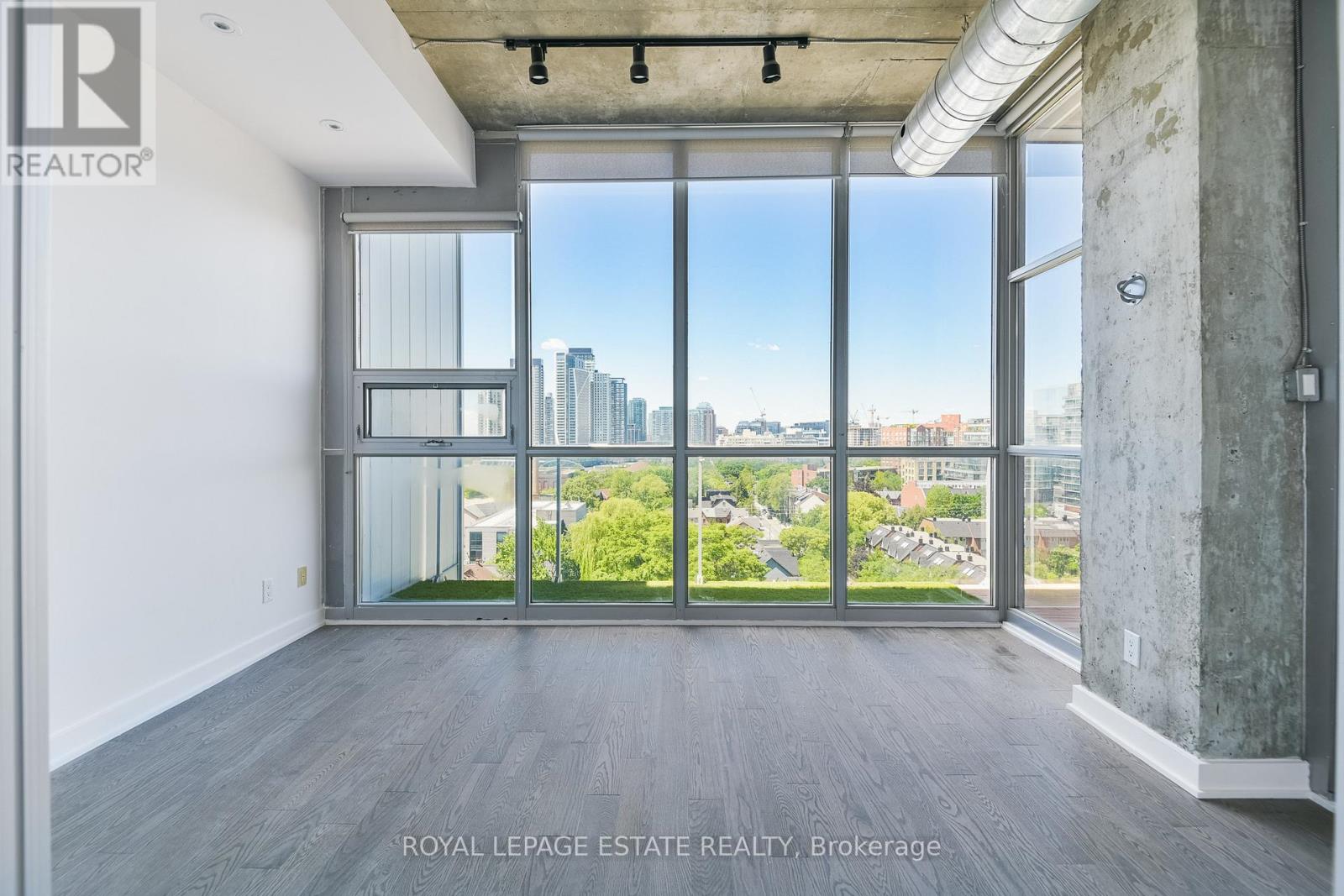1002 - 60 Bathurst Street, Toronto (Niagara), Ontario  M5V 2P4 - Photo 11 - C13489404