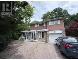 63 LEHAR CRESCENT, Toronto, Ontario