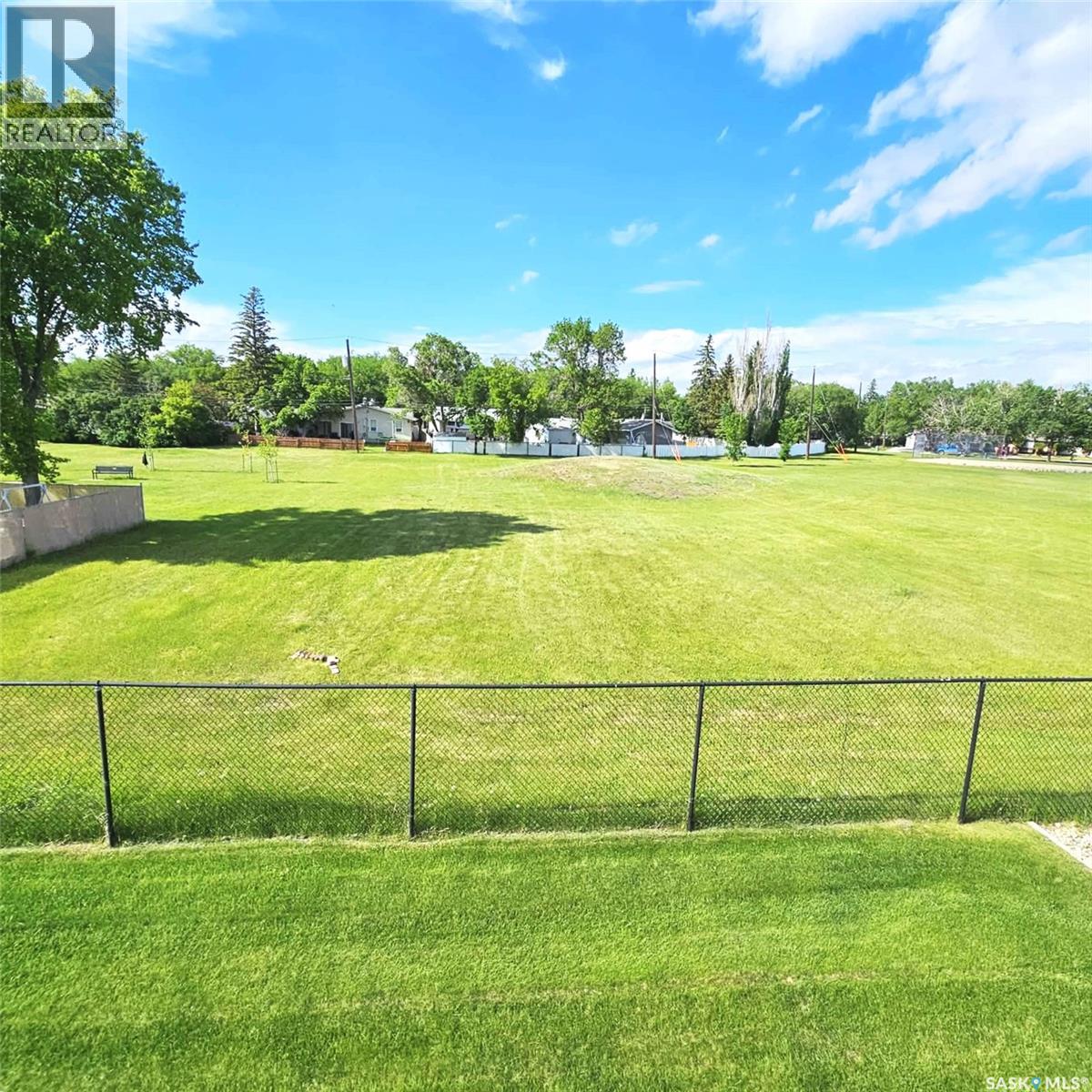 1075 Birchwood Place, Regina, Saskatchewan  S4S 7L1 - Photo 26 - SK040643