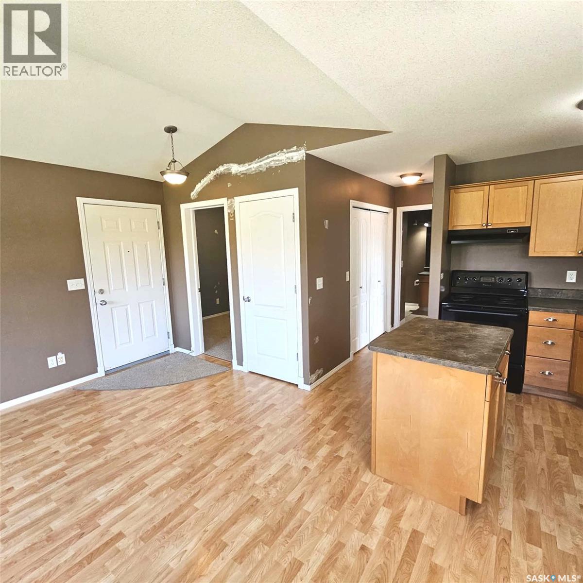 1075 Birchwood Place, Regina, Saskatchewan  S4S 7L1 - Photo 7 - SK040643