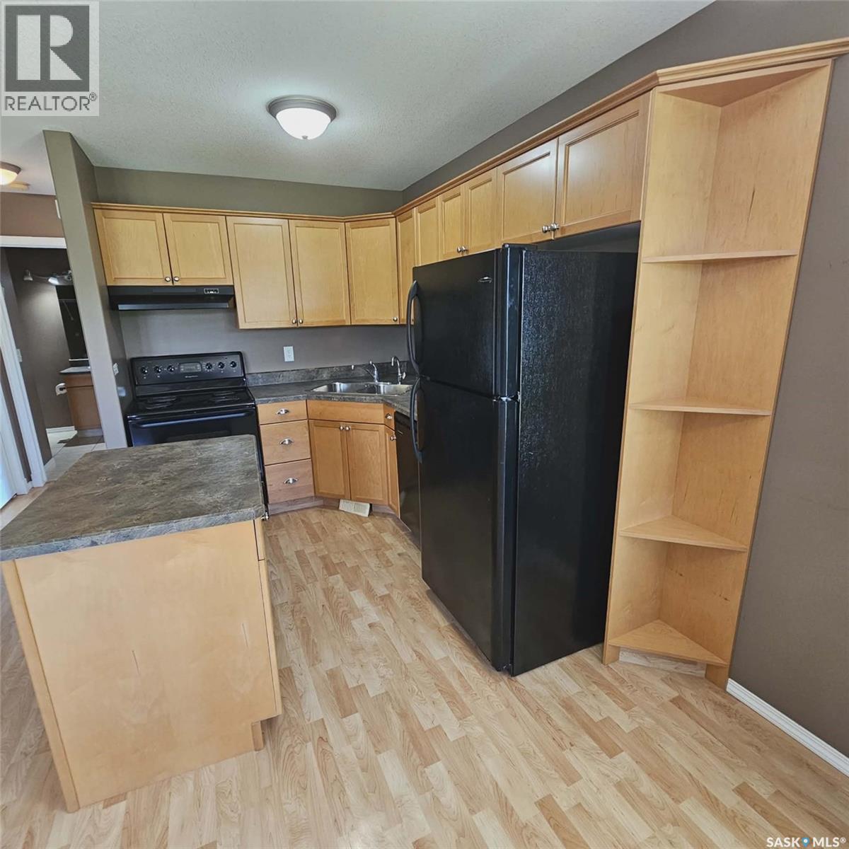 1075 Birchwood Place, Regina, Saskatchewan  S4S 7L1 - Photo 8 - SK040643