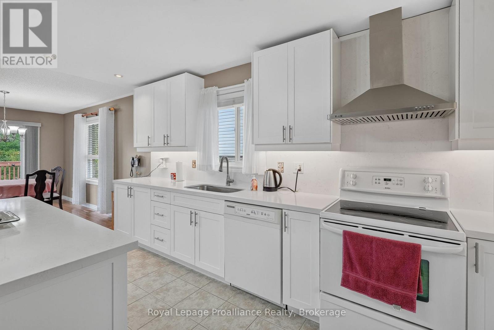 732 Prince Of Wales Drive, Cobourg, Ontario  K9A 5X8 - Photo 13 - X13489464