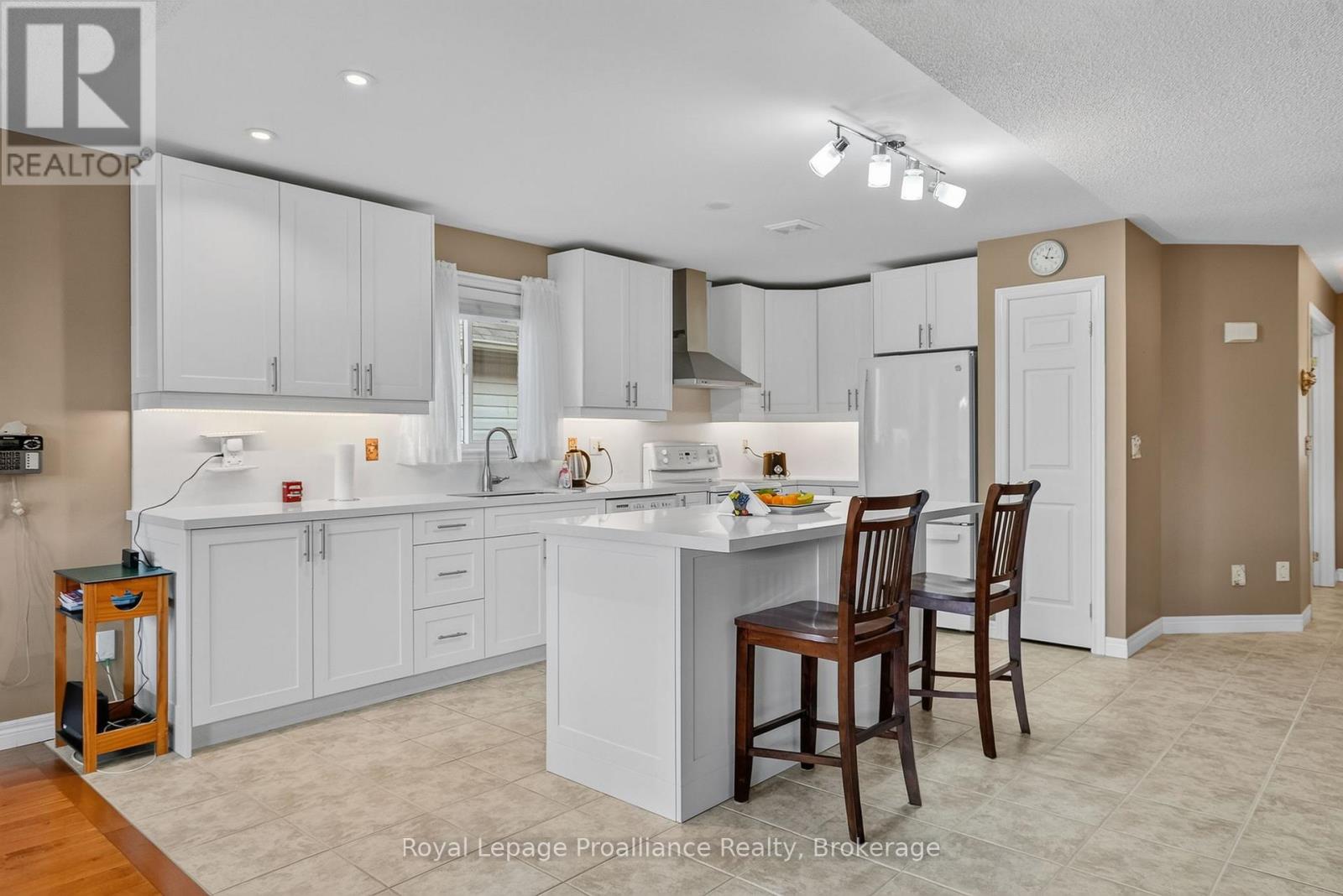 732 Prince Of Wales Drive, Cobourg, Ontario  K9A 5X8 - Photo 16 - X13489464