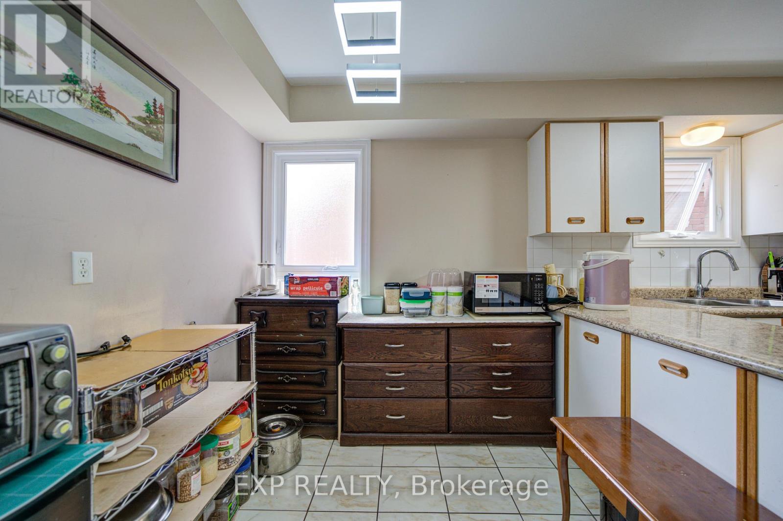 12 Staverton Court, Toronto, Ontario  M1V 5G9 - Photo 16 - E13487744