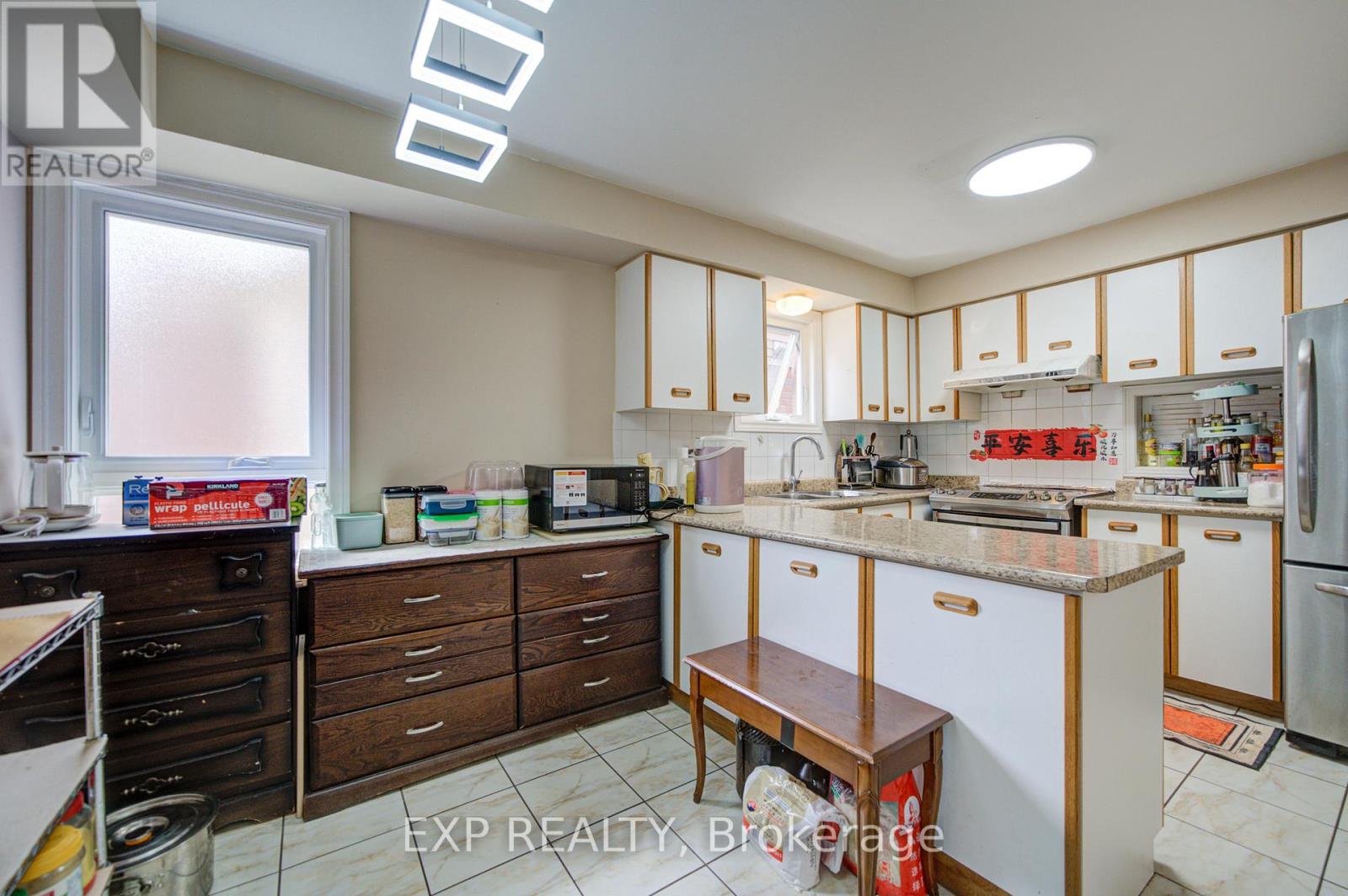 12 Staverton Court, Toronto, Ontario  M1V 5G9 - Photo 17 - E13487744