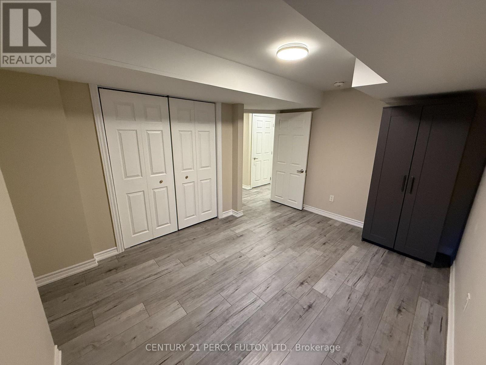 7 Redmond Drive, Ajax, Ontario  L1S 5R7 - Photo 5 - E13487980