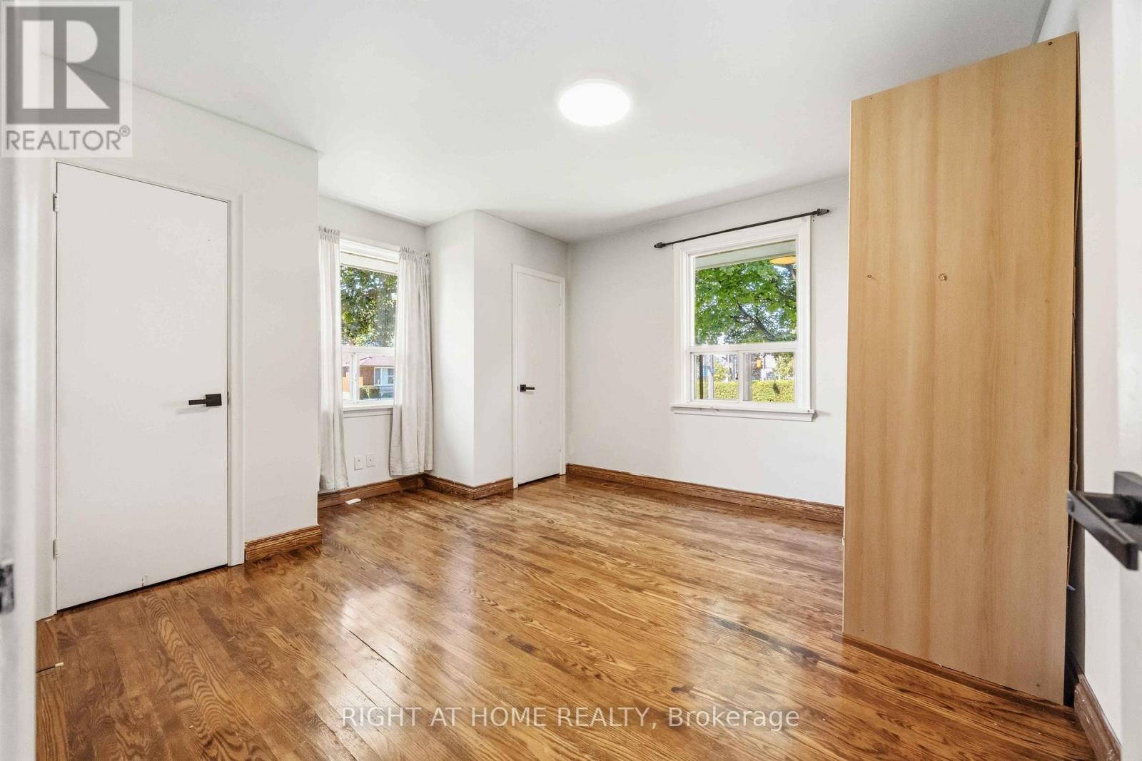 1 Mozart Avenue, Toronto, Ontario  M1K 2V8 - Photo 12 - E13488284