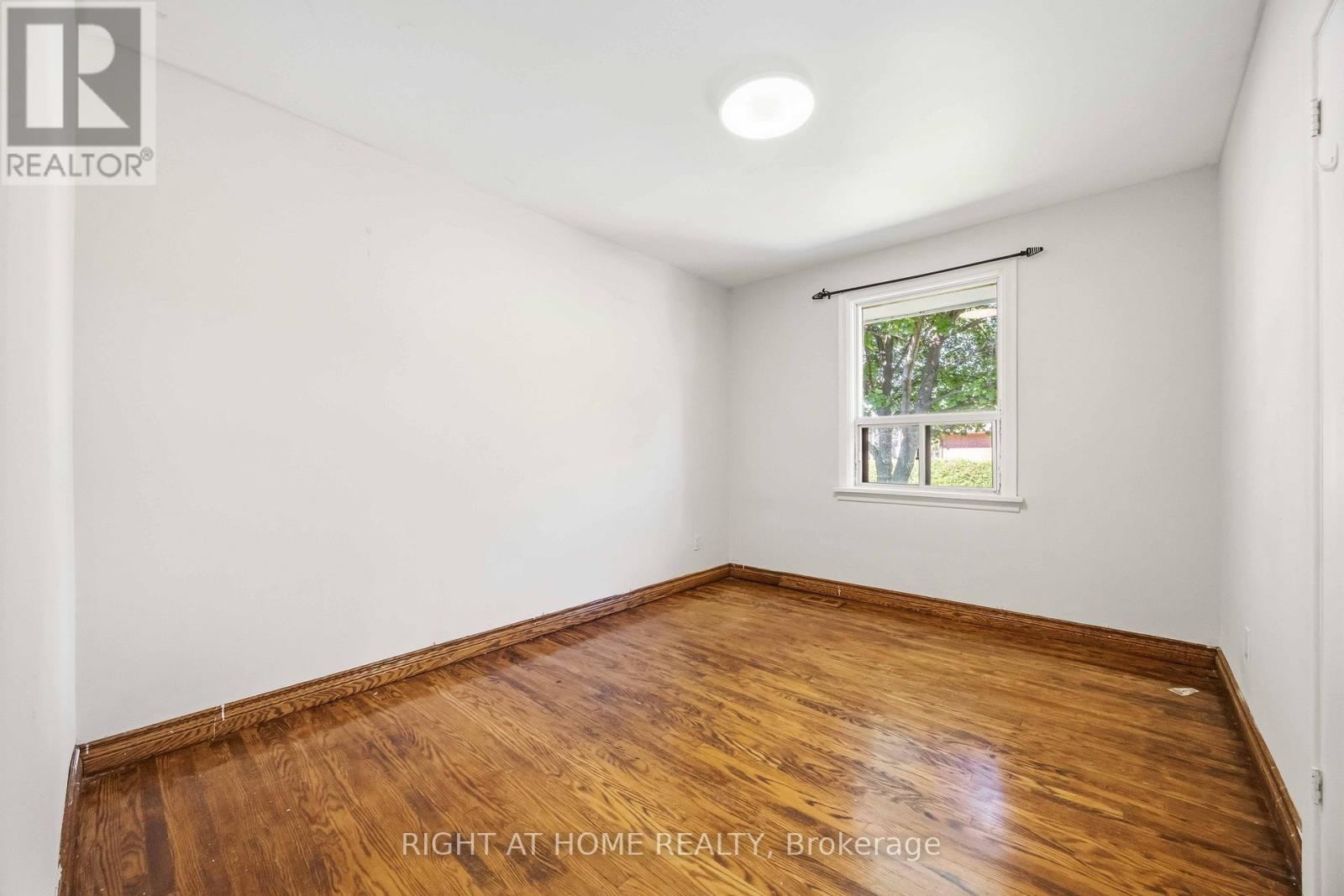 1 Mozart Avenue, Toronto, Ontario  M1K 2V8 - Photo 16 - E13488284