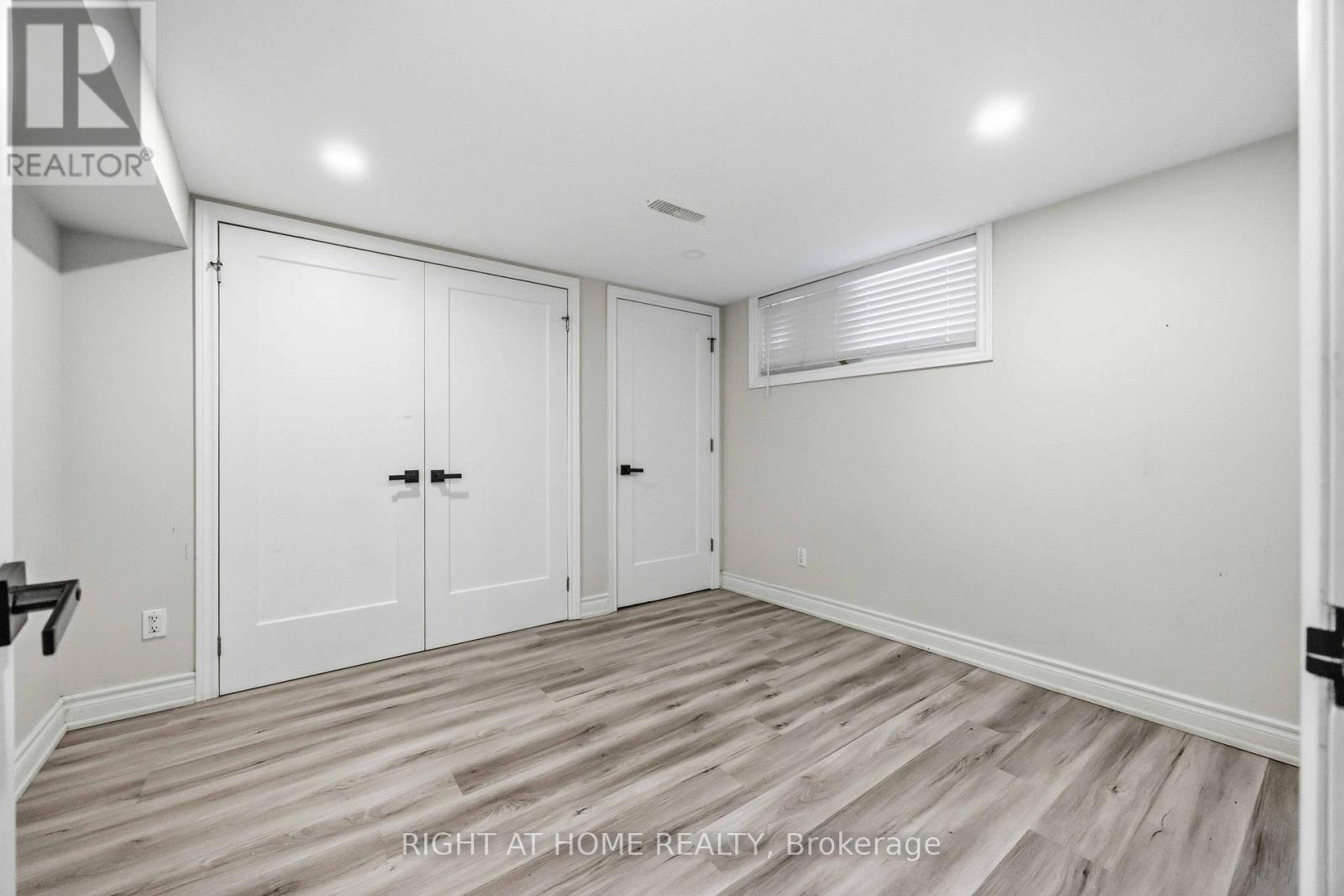 1 Mozart Avenue, Toronto, Ontario  M1K 2V8 - Photo 35 - E13488284