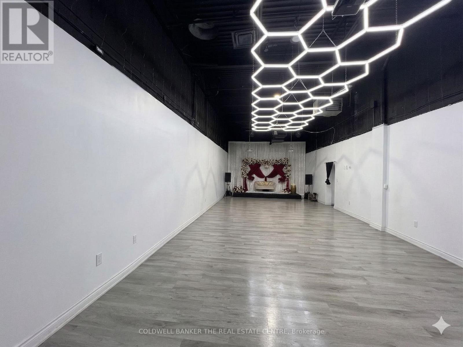 24 - 50 WEYBRIGHT COURT, Toronto, Ontario