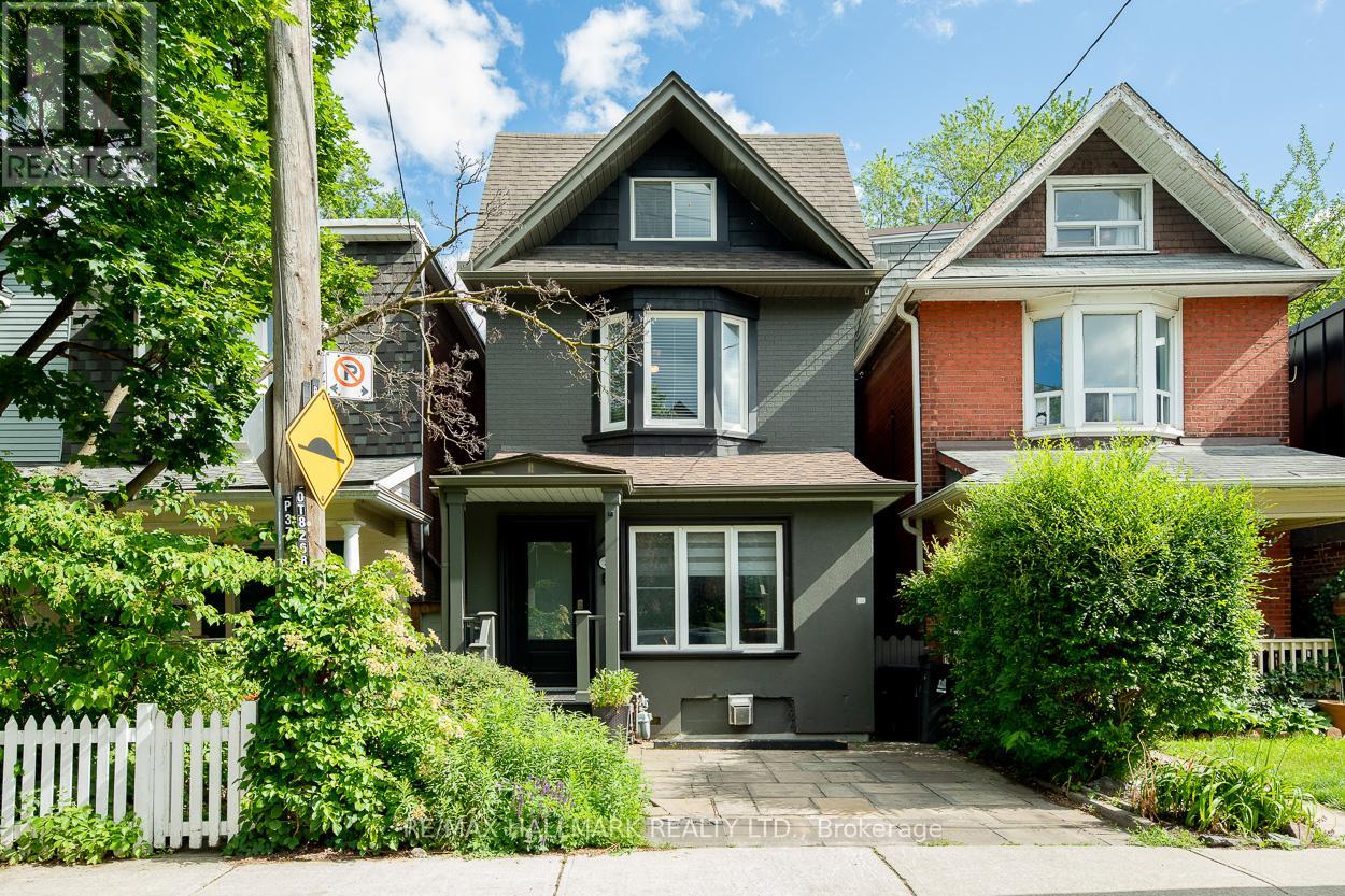 35 Dingwall Avenue, Toronto, Ontario  M4J 1C4 - Photo 1 - E13488392
