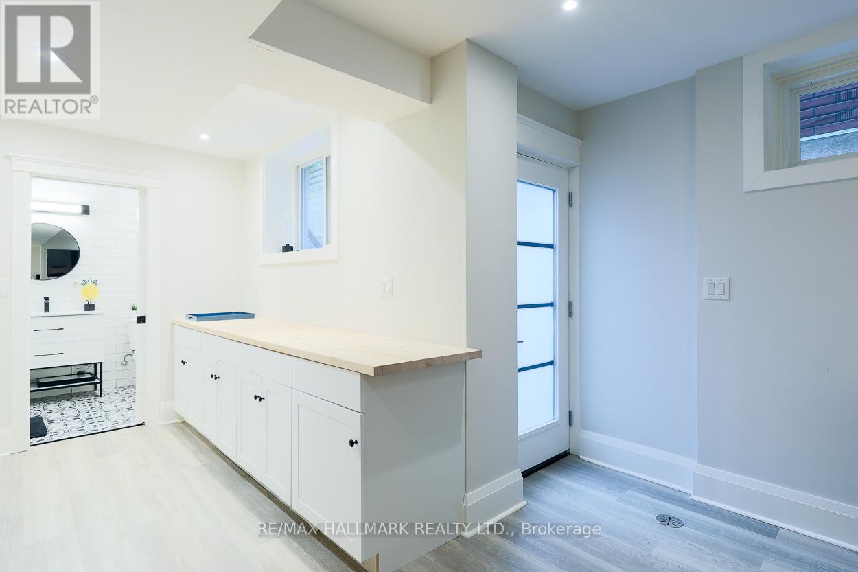 35 Dingwall Avenue, Toronto, Ontario  M4J 1C4 - Photo 32 - E13488392