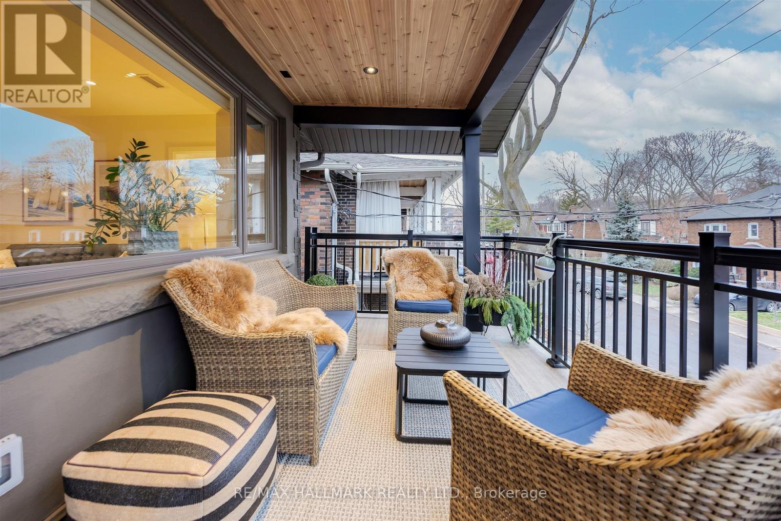 201 - 22 Glen Manor Drive, Toronto, Ontario  M4E 2X2 - Photo 36 - E13488424