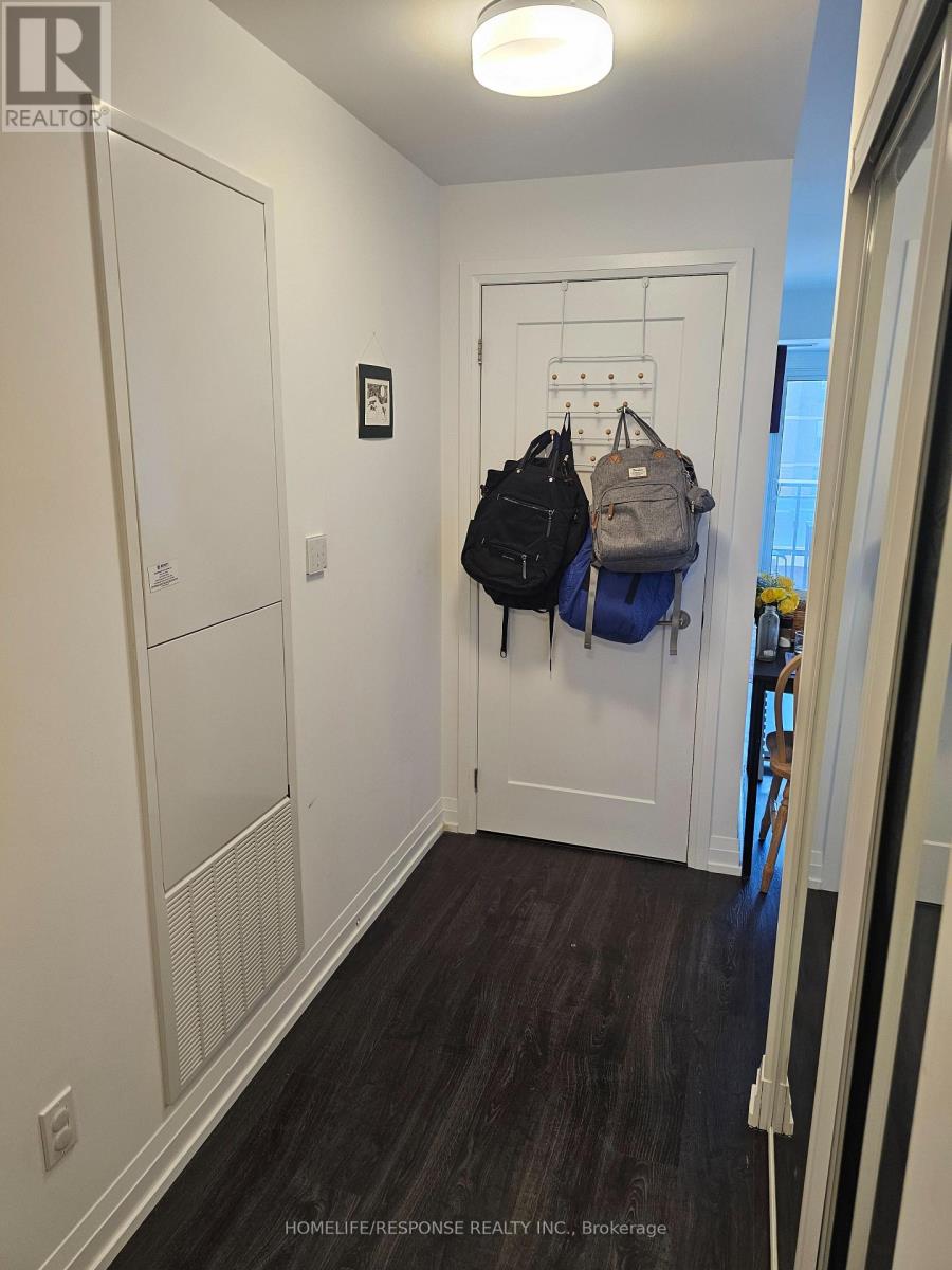2106 - 286 Main Street, Toronto, Ontario  M4C 0B3 - Photo 4 - E13488572