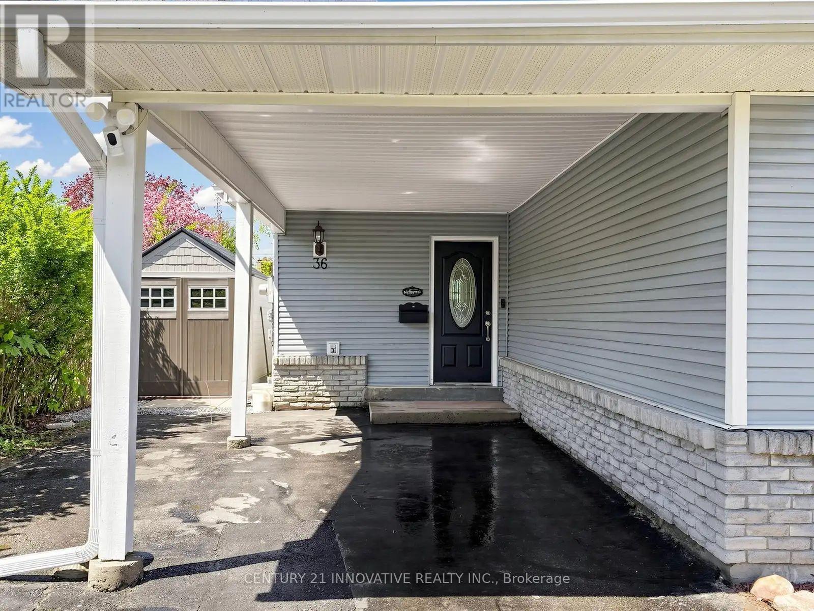 36 Deerpark Crescent, Clarington, Ontario  L1C 3M3 - Photo 4 - E13488602