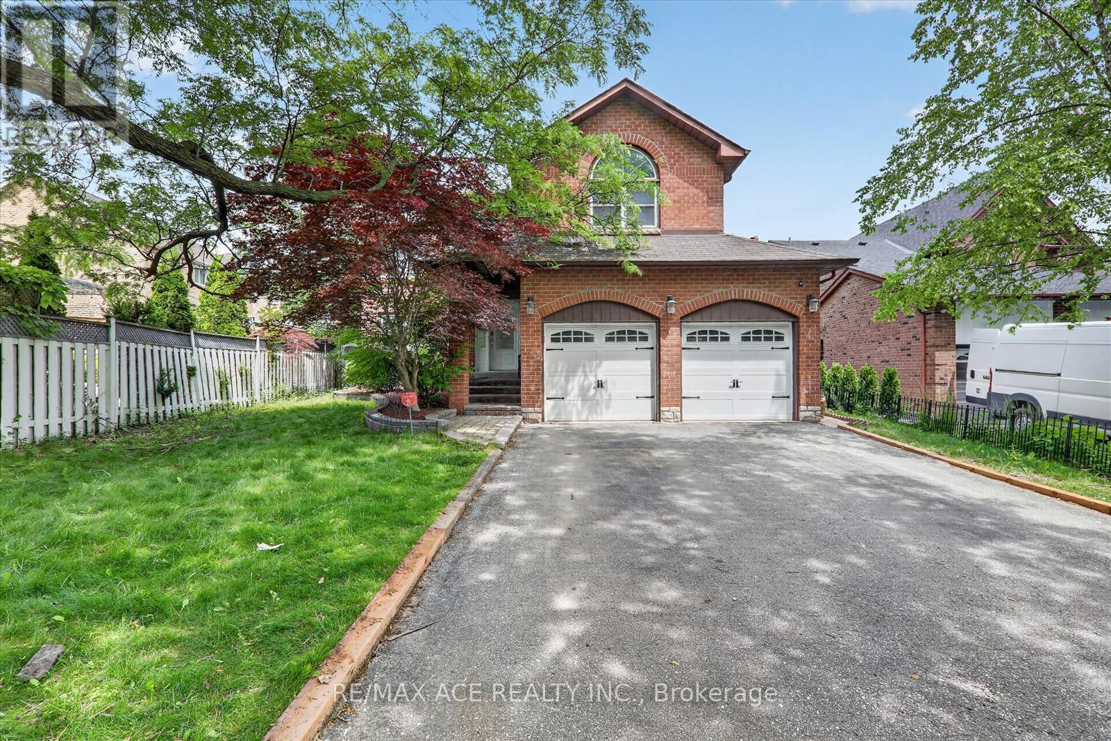 4 BEAUMONT DRIVE, Ajax, Ontario