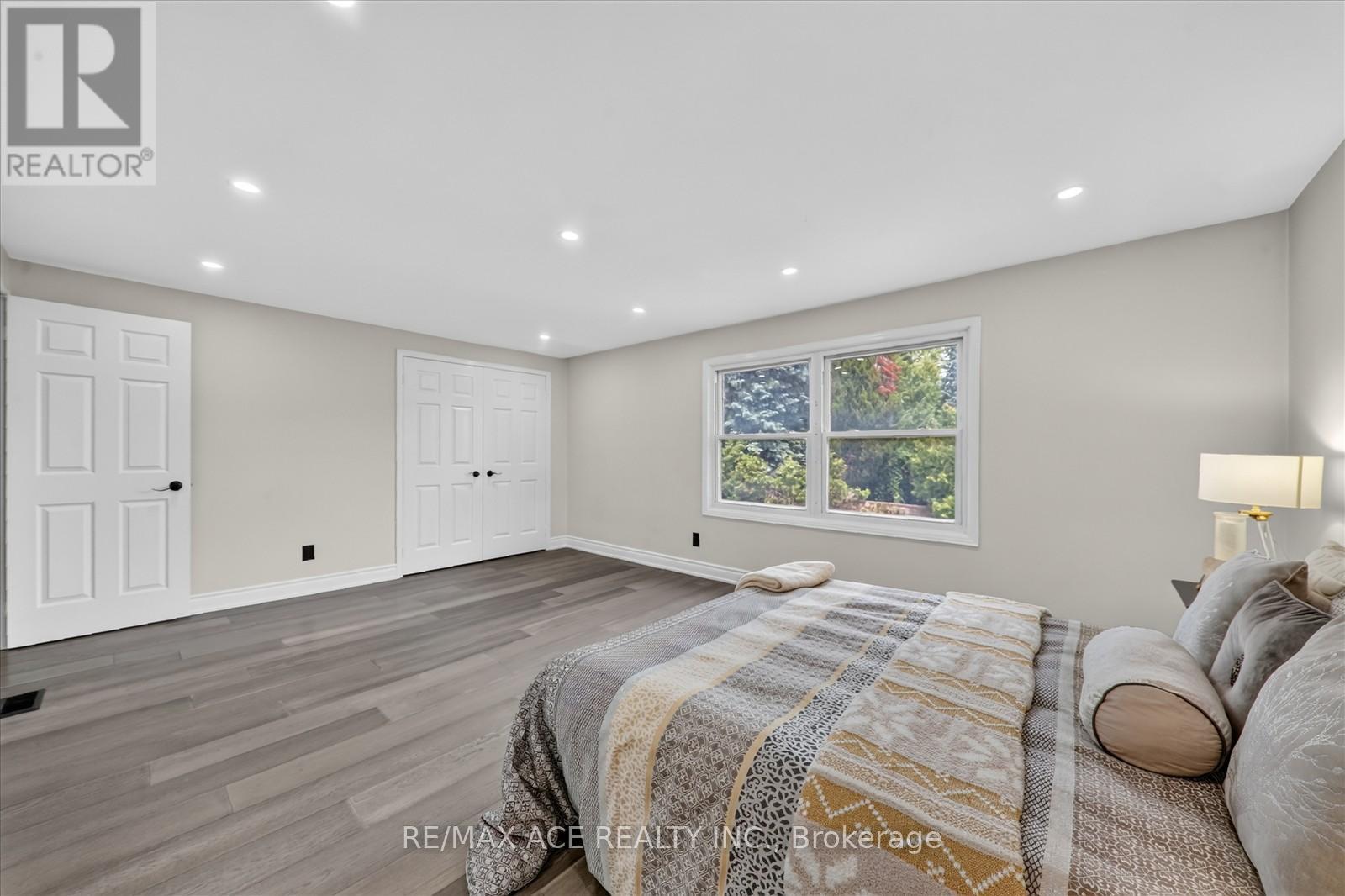 4 Beaumont Drive, Ajax, Ontario  L1T 1R9 - Photo 32 - E13488708