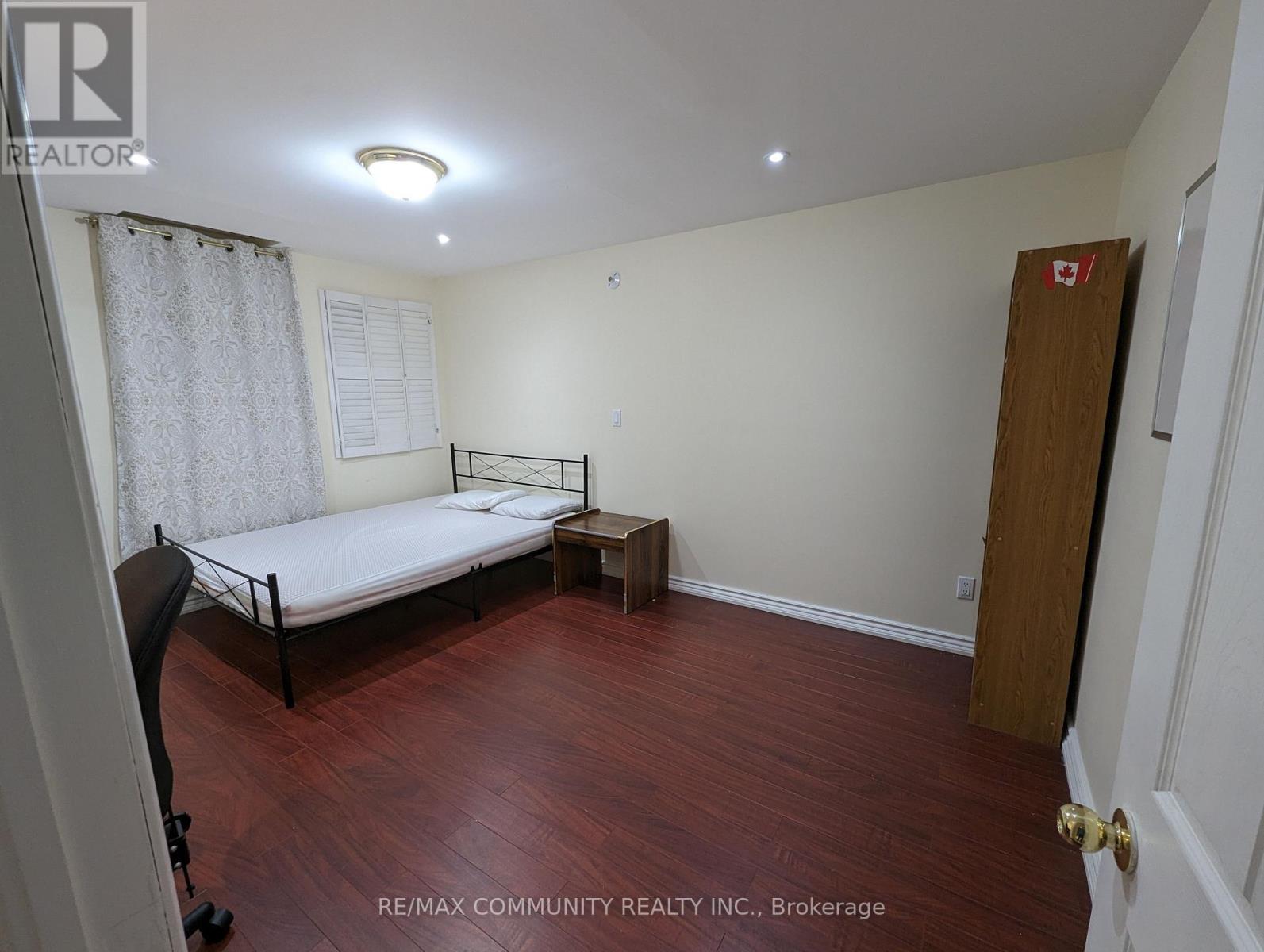 18 Skipperhill Crescent, Toronto, Ontario  M1X 1W1 - Photo 4 - E13488826