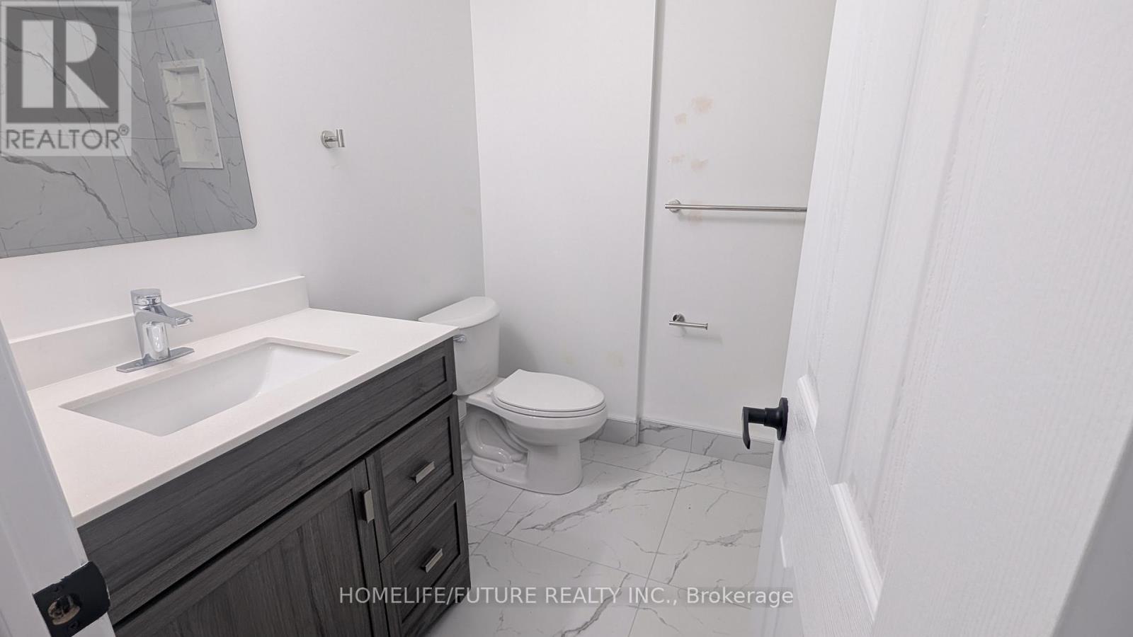 Bsmt - 43 Buena Vista Avenue, Toronto, Ontario  M1S 1J3 - Photo 11 - E13489012