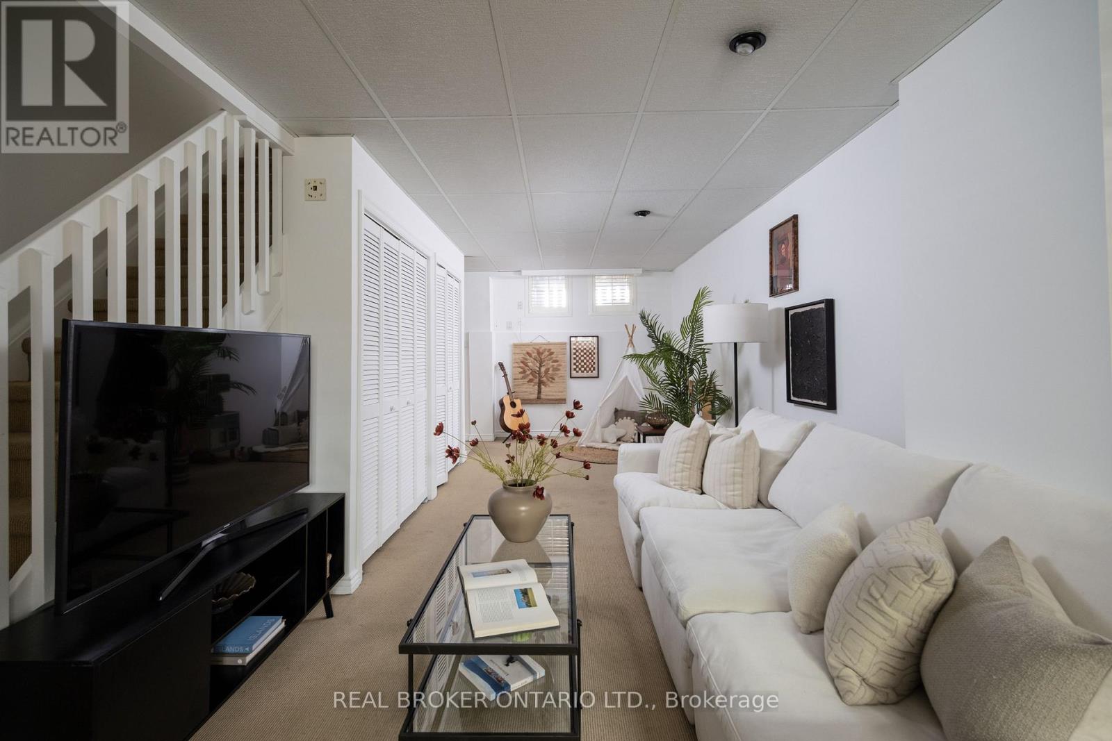 12 East York Avenue, Toronto, Ontario  M4K 3Z9 - Photo 21 - E13489076