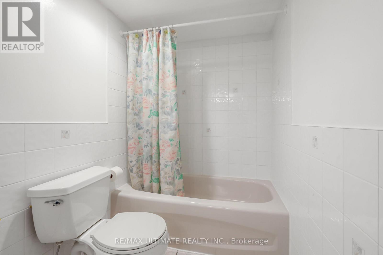 34 Doris Drive, Toronto, Ontario  M4B 3C8 - Photo 20 - E13489236