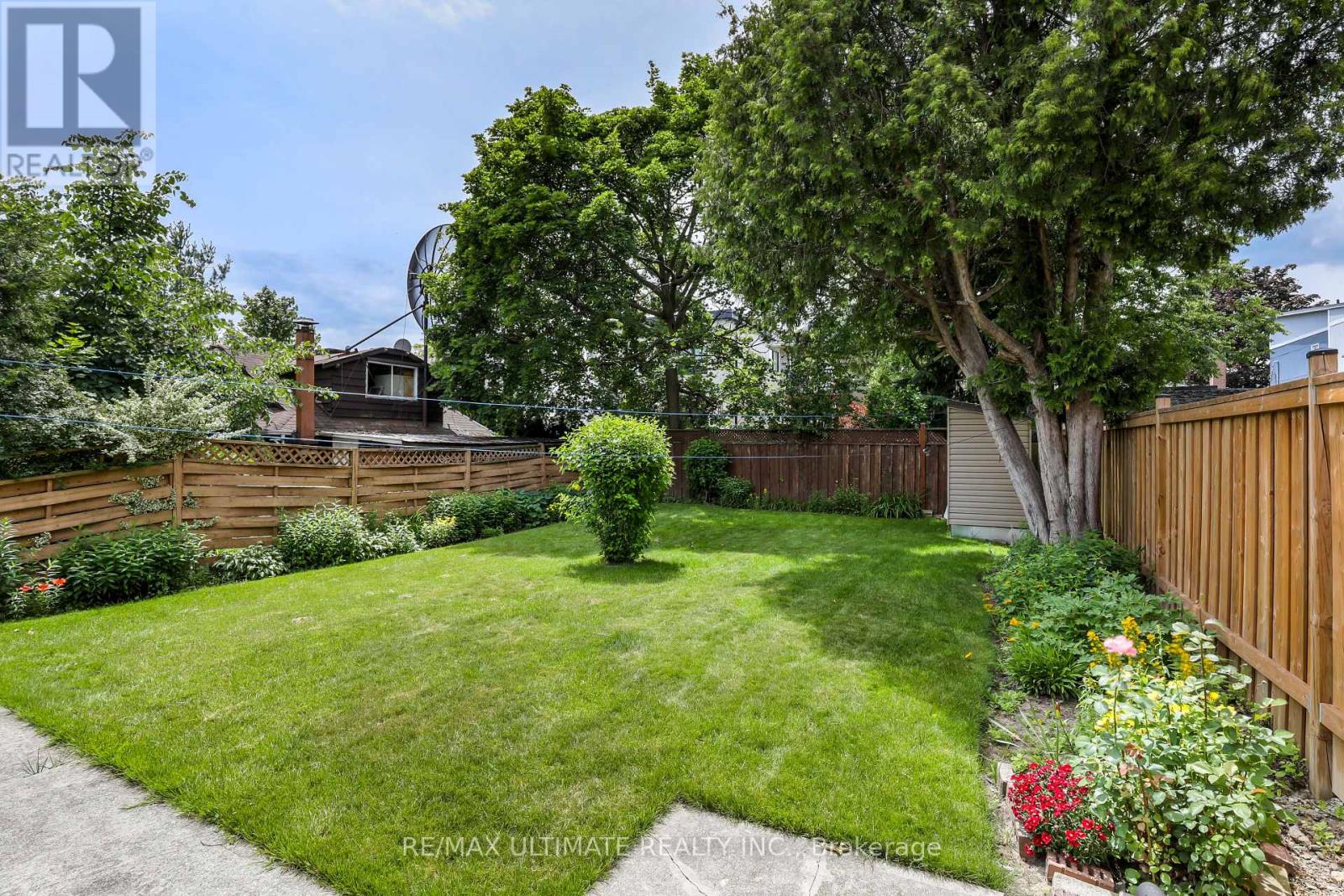 34 Doris Drive, Toronto, Ontario  M4B 3C8 - Photo 22 - E13489236