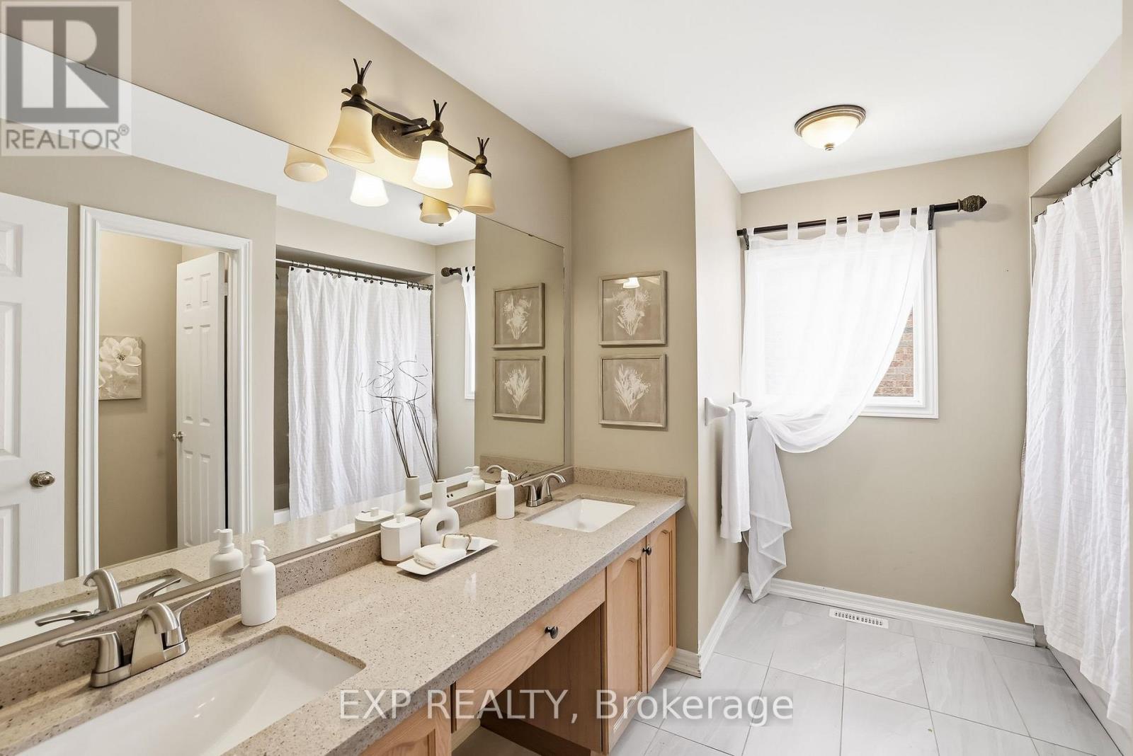 467 Delaney Drive, Ajax, Ontario  L1T 3Y5 - Photo 30 - E13489256