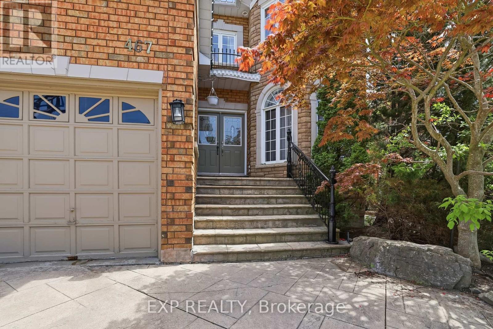467 Delaney Drive, Ajax, Ontario  L1T 3Y5 - Photo 4 - E13489256