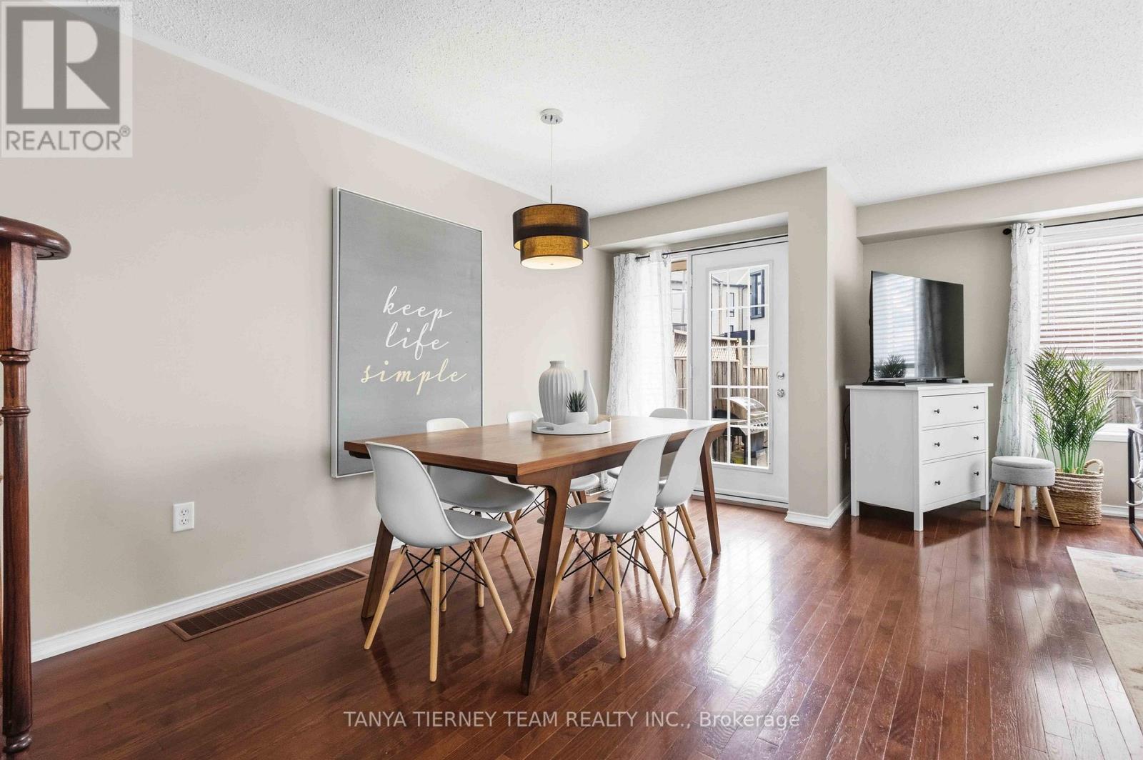 70 Tempo Way, Whitby, Ontario  L1M 1B7 - Photo 20 - E13489406