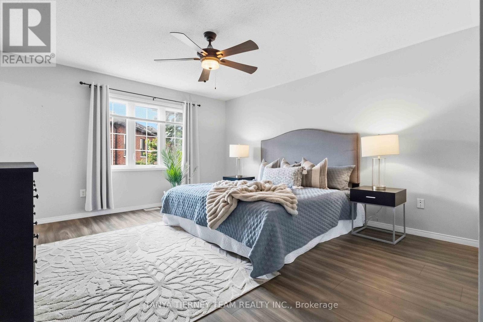 70 Tempo Way, Whitby, Ontario  L1M 1B7 - Photo 28 - E13489406
