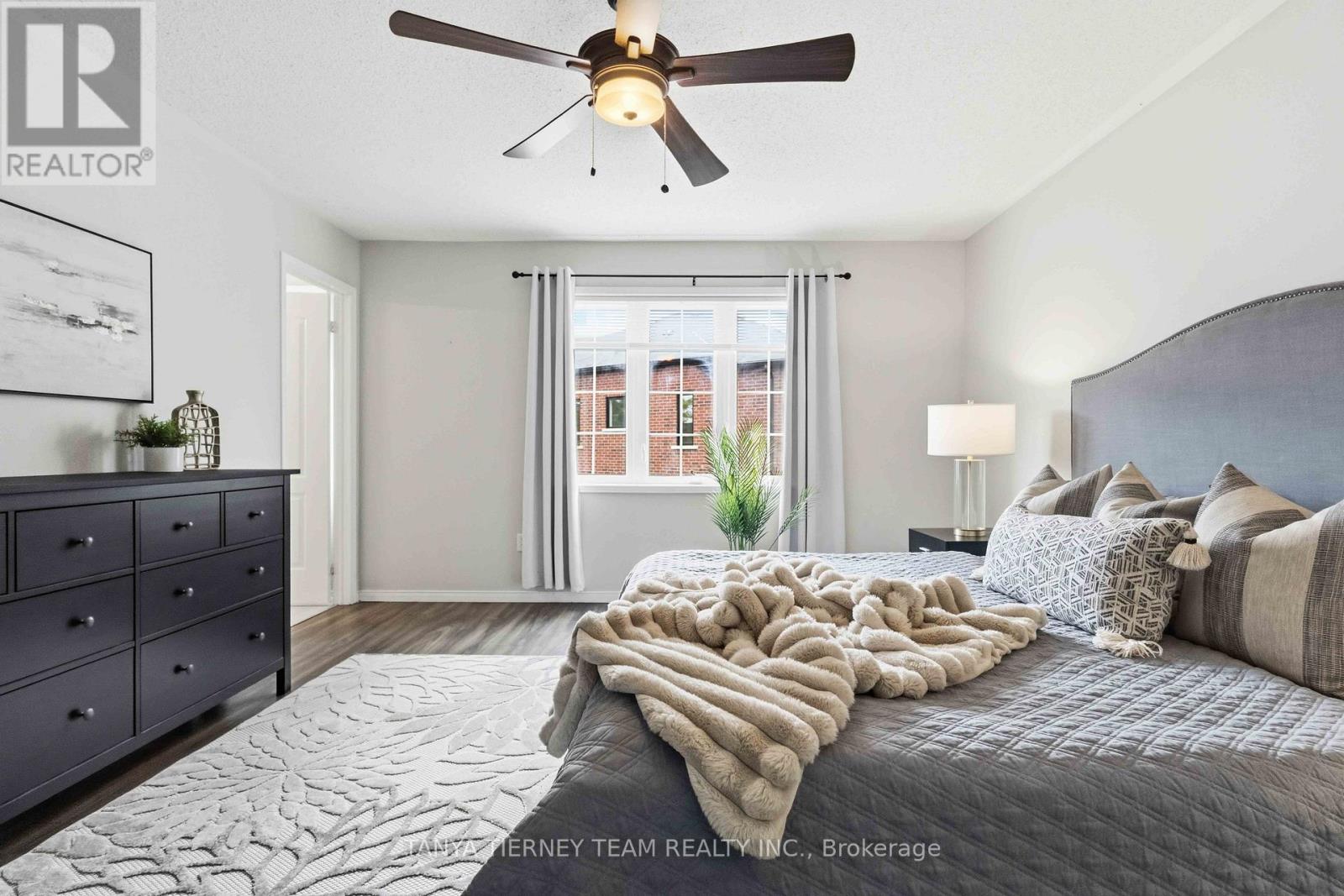70 Tempo Way, Whitby, Ontario  L1M 1B7 - Photo 29 - E13489406
